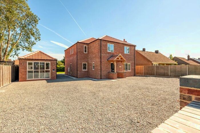 4 Bedroom Detached House For Sale In Croft Lane, Cherry Willingham, Lincoln, LN3