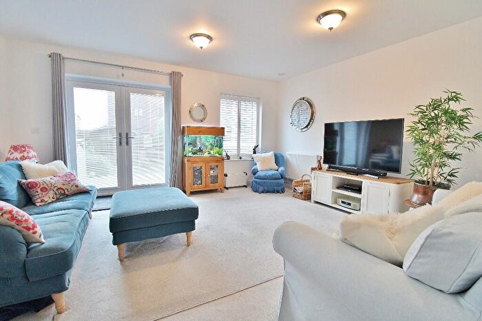 3 Bedroom Semi-Detached House For Sale In Ocean Road, Lee-on-the-Solent, PO13