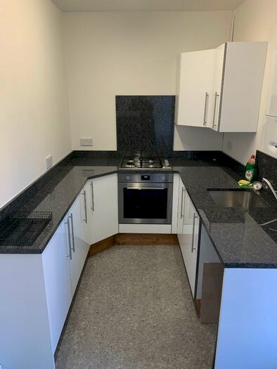 1 Bedroom Flat To Rent In Aigburth Drive, Liverpool, Merseyside, L17