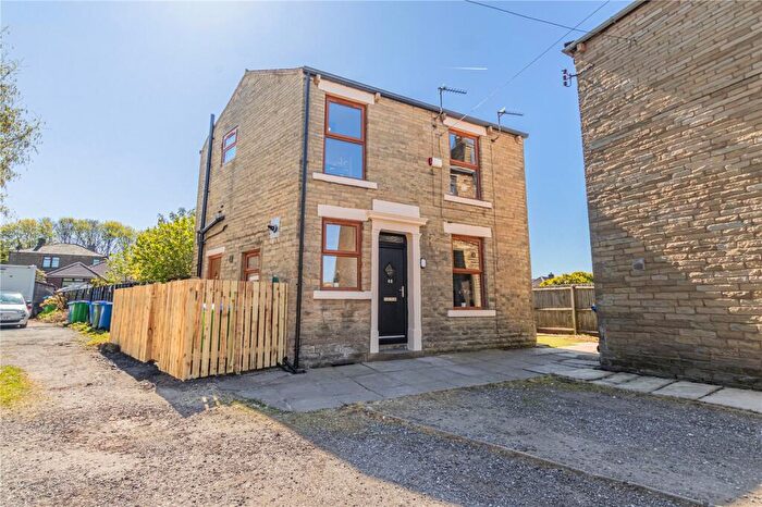 2 Bedroom Detached House For Sale In Ladyhouse Lane, Milnrow, Rochdale, Greater Manchester, OL16