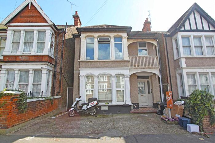 1 Bedroom Flat To Rent In Kilworth Avenue, Southend On Sea, SS1