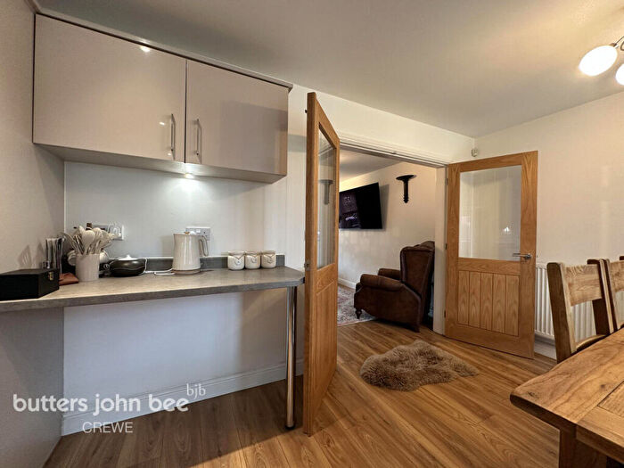 3 Bedroom Detached House To Rent In Snape Row, Northwich, CW8