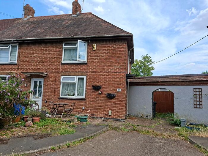 3 Bedroom End Of Terrace House For Sale In Bugbrooke Road, Northampton, NN7