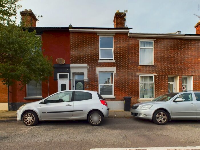 2 Bedroom Terraced House To Rent In Bettesworth Road, Portsmouth, PO1