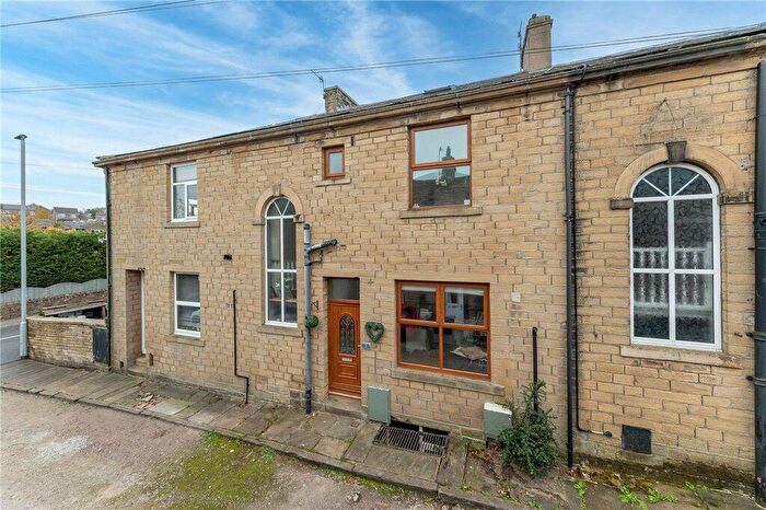 4 Bedroom Terraced House For Sale In Victoria Street, Wilsden, BD15