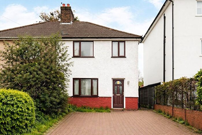 3 Bedroom Semi Detached House For Sale In Hornfair Road, Charlton, SE7