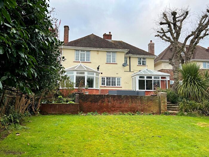 4 Bedroom Detached House To Rent In Barton Court Avenue, Barton On Sea, New Milton, Hampshire., BH25