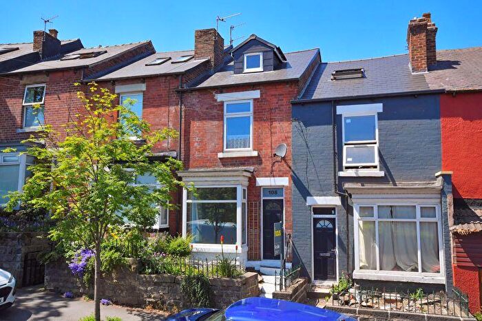 4 Bedroom Terraced House To Rent In Hangingwater Road, Sheffield, S11