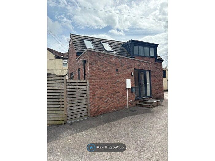 1 Bedroom Detached House To Rent In School Lane, Bridgwater, TA7