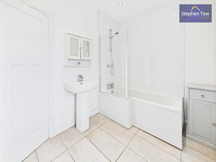 3 Bedroom Terraced House For Sale In Ailsa Avenue, Blackpool, FY4