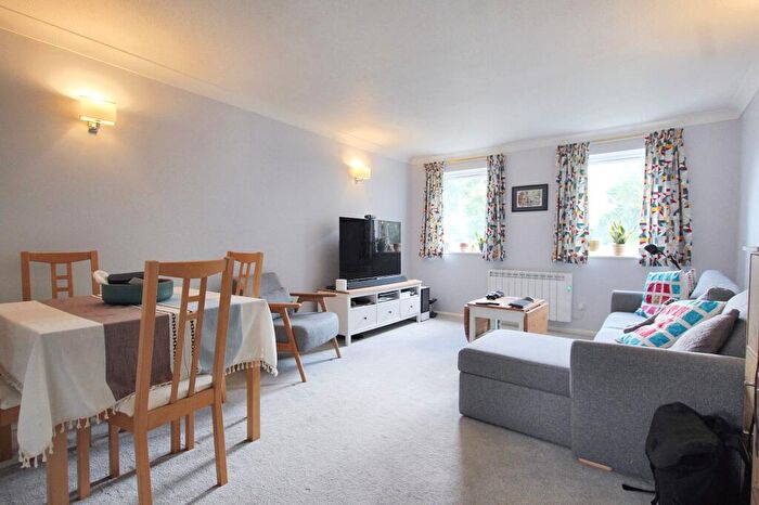 2 Bedroom Apartment To Rent In King George Close, Cheltenham, GL53