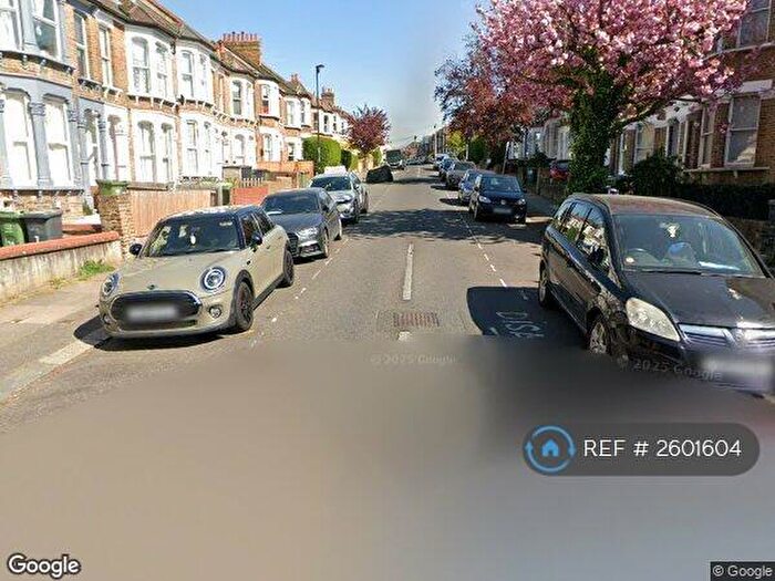 2 Bedroom Flat To Rent In Mount Pleasant Road, London, SE13