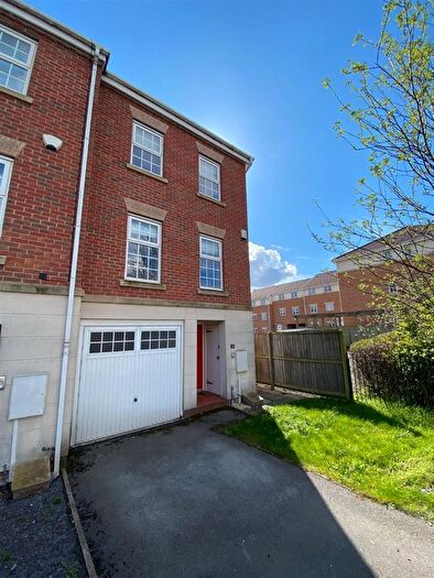 3 Bedroom Semi-Detached House To Rent In Sulis Gardens, Worksop, S81