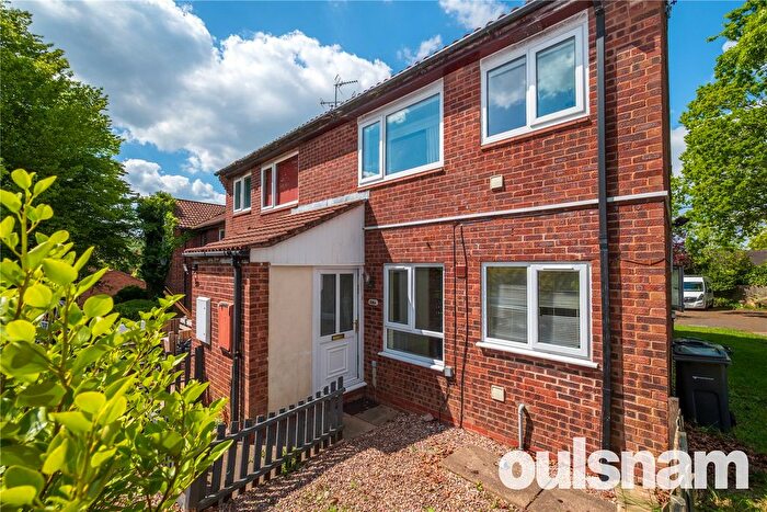 1 Bedroom Flat To Rent In Newman Way, Rednal, Birmingham, West Midlands, B45