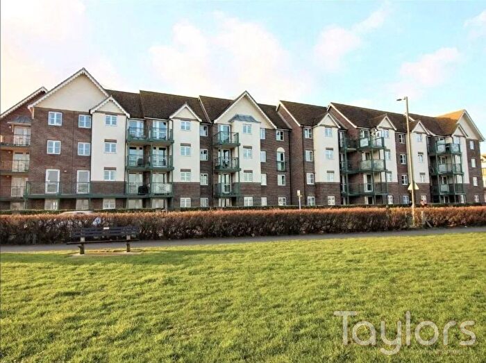 1 Bedroom Flat To Rent In Colin Road, Paignton, TQ3