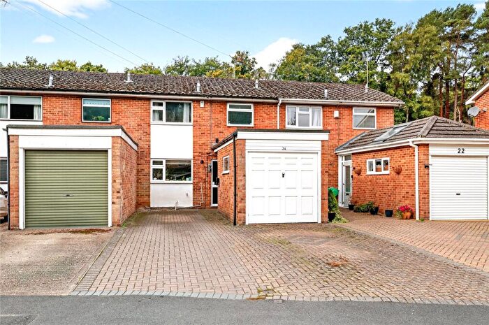 3 Bedroom Terraced House For Sale In Kinross Avenue, Ascot, Berkshire, SL5