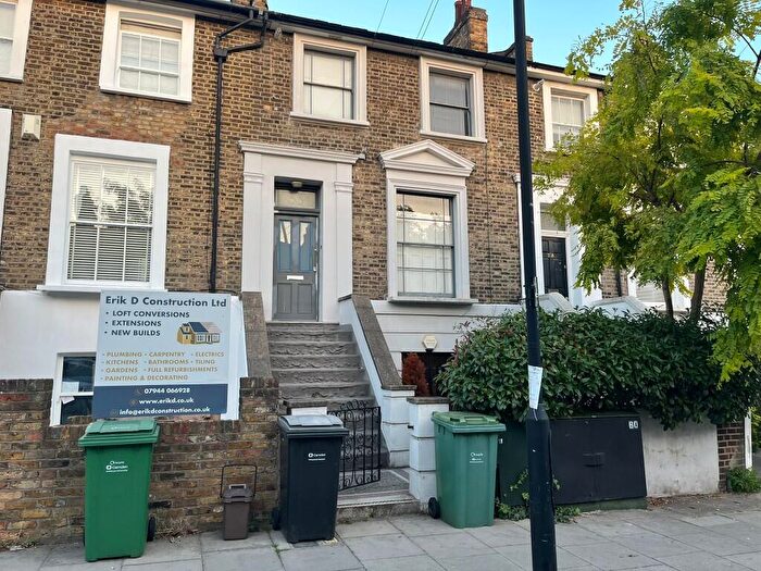 2 Bedroom Flat To Rent In St. Pauls Crescent, London, NW1