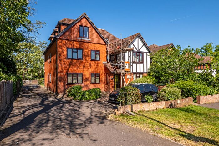 2 Bedroom Flat For Sale In Epsom Road, Sutton, SM3