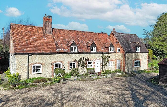 5 Bedroom House For Sale In Towersey, Thame, Oxfordshire, OX9