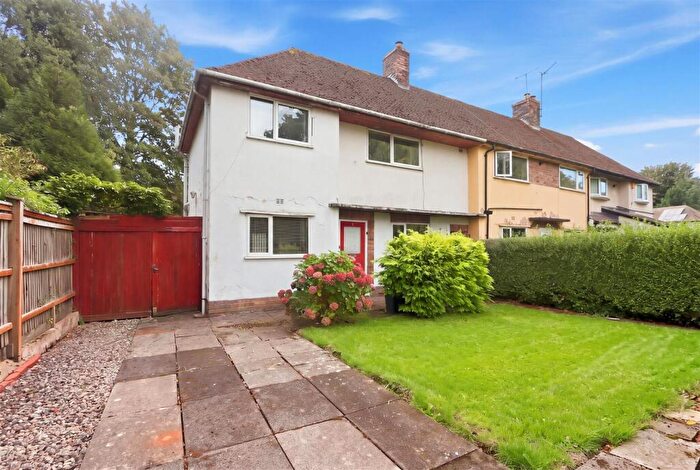 2 Bedroom Terraced House For Sale In Grove Cottages, Walton, Chesterfield, S40