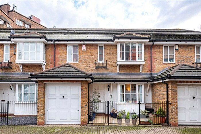 3 Bedroom Town House To Rent In Cottesloe Mews, Large Bedroom House, SE1