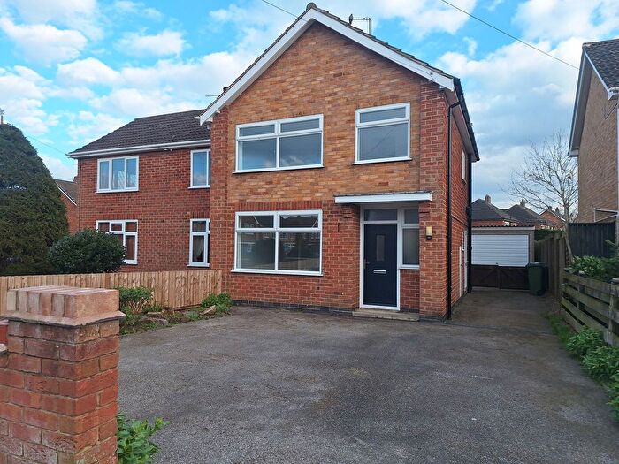 3 Bedroom Semi Detached House To Rent In Waverley Road, Blaby, Leicester, Leicestershire., LE8