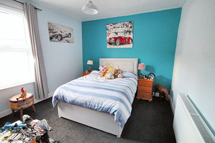 3 Bedroom Terraced House For Sale In Jefferson Road, Sheerness, ME12