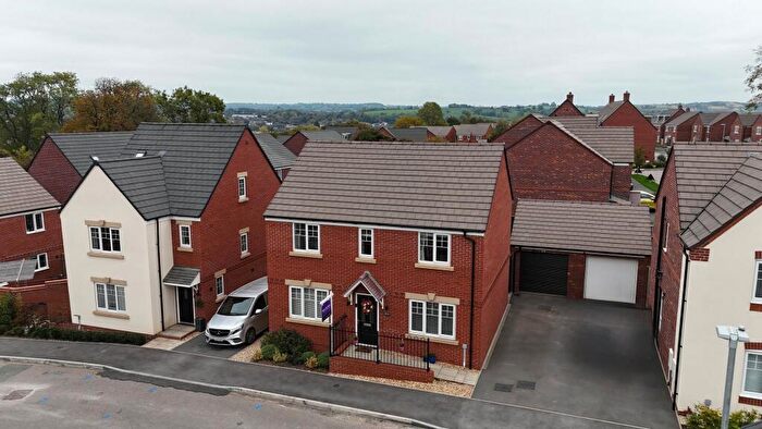 4 Bedroom Detached House For Sale In Harris View, Stone, ST15