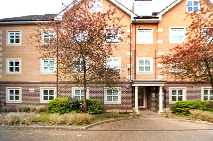 1 Bedroom Apartment To Rent In Beulah Hill, London, SE19