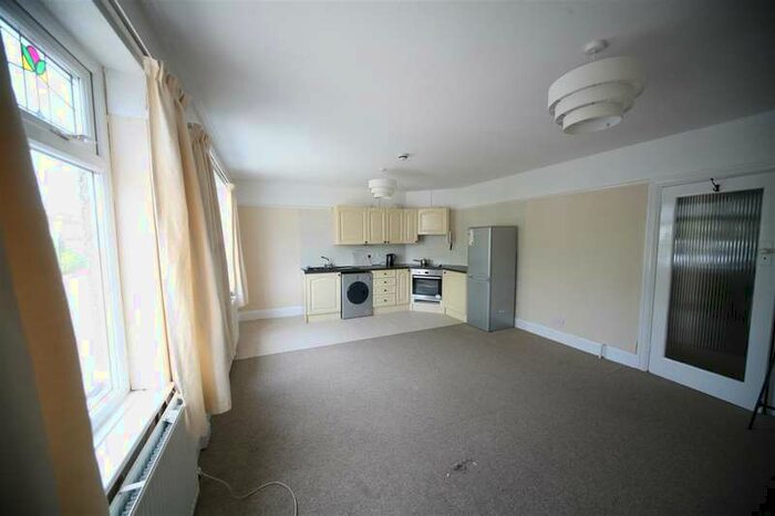 2 Bedroom Apartment To Rent In Kellaway Avenue, Westbury Park, Bristol, BS6