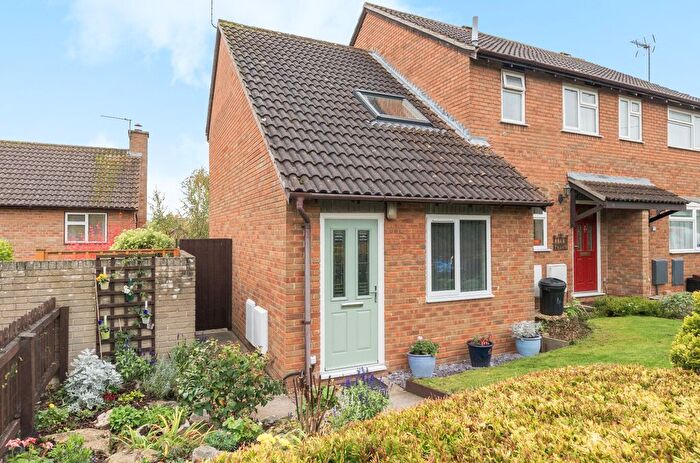 1 Bedroom End Terrace House For Sale In Comeytrowe Lane, Taunton, Somerset, TA1