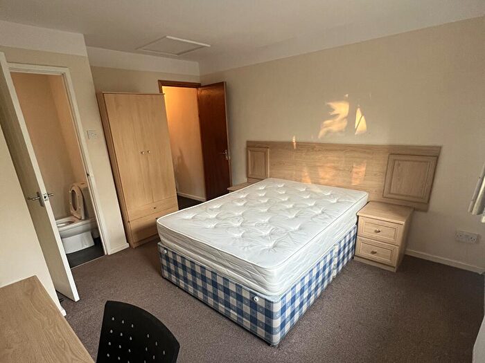 3 Bedroom House To Rent In Bed Student House, Montpelier Road, NG7