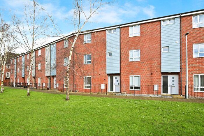 4 Bedroom Terraced House For Sale In Sanford Place, St Thomas, Exeter, EX2