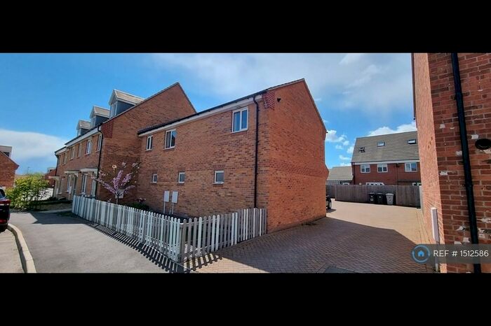 2 Bedroom Maisonette To Rent In Musselburgh Way, Bourne, PE10