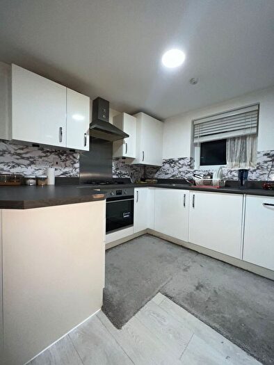 1 Bedroom Studio To Rent In Tilling Green, Dunstable, Bedfordshire, LU5