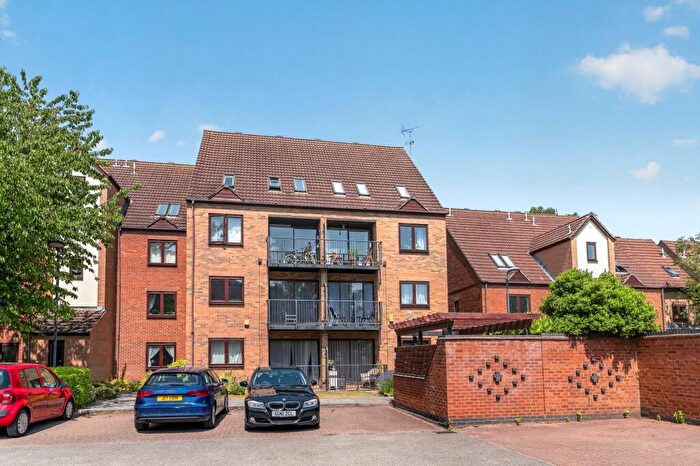 1 Bedroom Flat For Sale In Heron Wharf, Nottingham, NG7