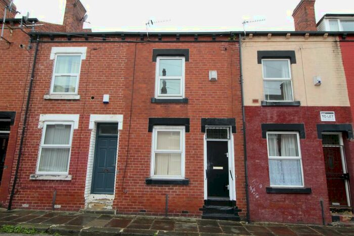 5 Bedroom House To Rent In Welton Grove, Hyde Park, LS6