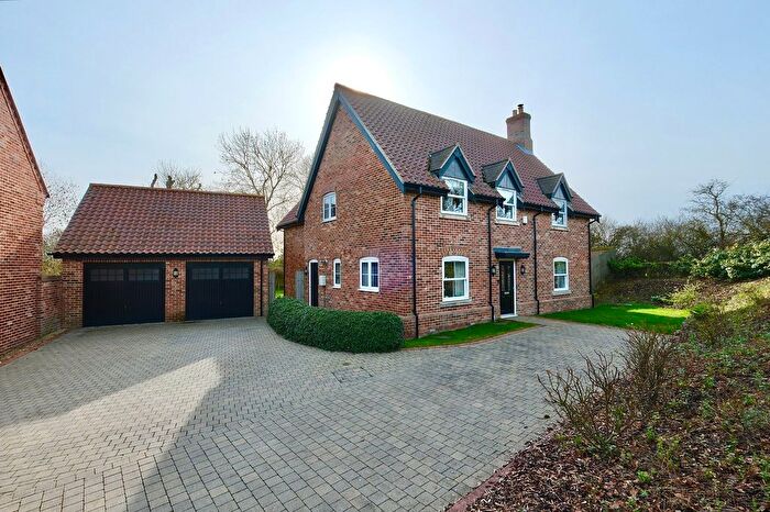4 Bedroom Detached House For Sale In The Green, Brington, PE28