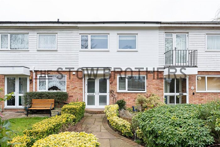 3 Bedroom Property To Rent In The Drive, South Woodford, E18