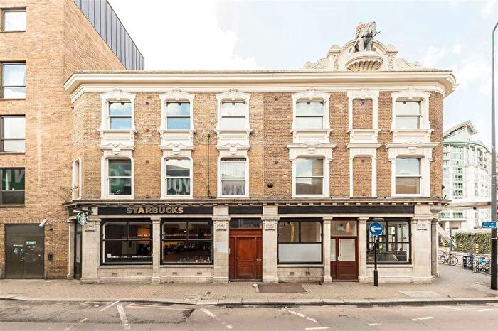 2 Bedroom Flat To Rent In South Lambeth Place, Vauxhall, SW8