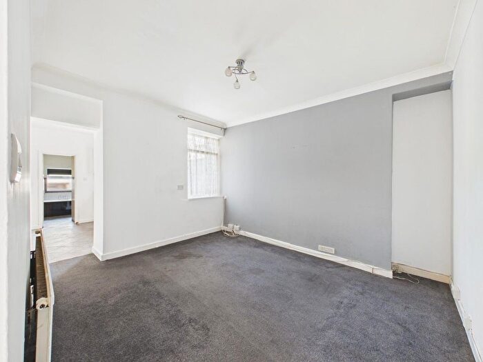 3 Bedroom Terraced House For Sale In New Road, Skewen, Neath, SA10