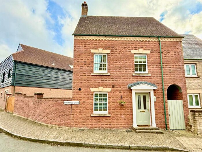 3 Bedroom End Of Terrace House For Sale In Scorhill Lane, Wichelstowe, Swindon, SN1