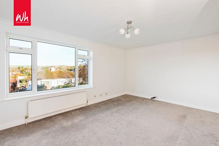 2 Bedroom Flat For Sale In Hangleton Road, Hove, BN3