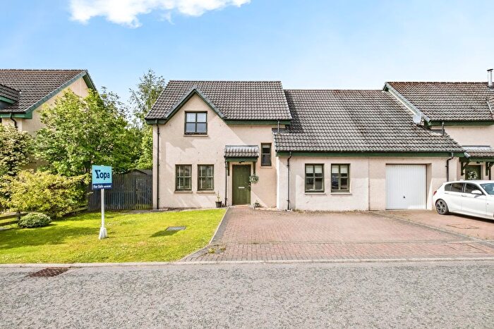 4 Bedroom Semi-Detached House For Sale In Teaninich Paddock, Alness, IV17