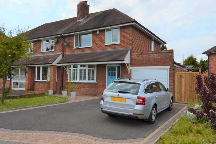 3 Bedroom Semi-Detached House To Rent In Hollie Lucas Road, Kings Heath, Birmingham, B13
