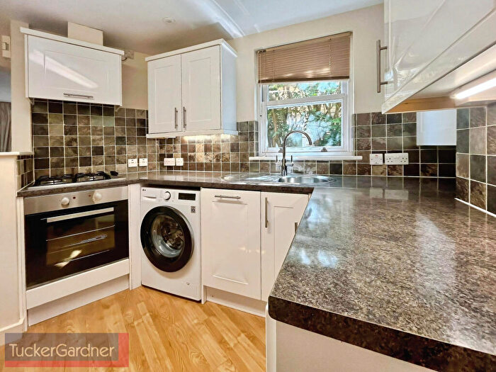 1 Bedroom Flat To Rent In Castle Street, Cambridge, CB3