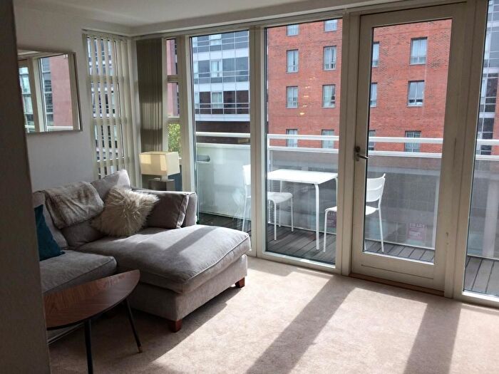 2 Bedroom Flat To Rent In , Royal Quay, Liverpool, L3