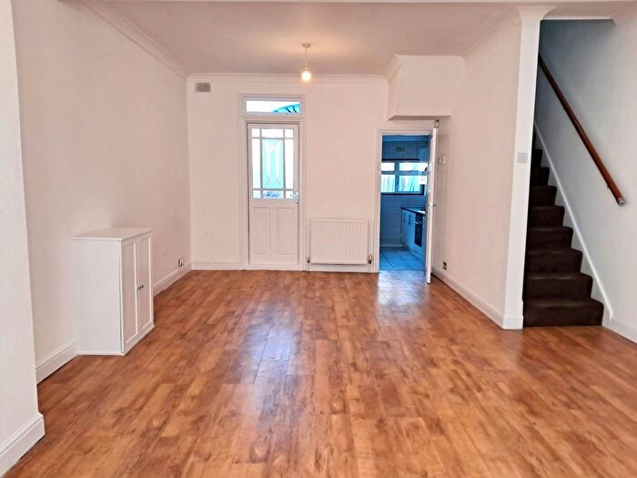 3 Bedroom Terraced House To Rent In Westminster Road, Edmonton, N9