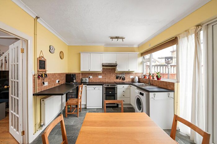 3 Bedroom Terraced House For Sale In Nutfield Road, Merstham, RH1