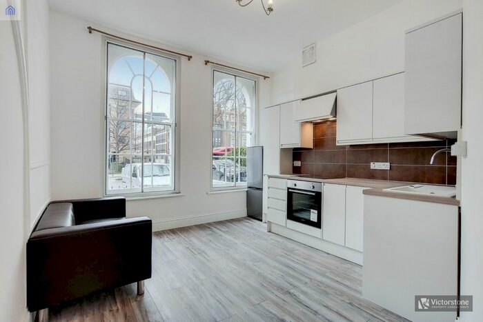 1 Bedroom Flat To Rent In City Road, Angel, London EC1V
